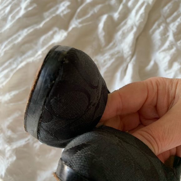 Coach black monogram high heels size 8 - Picture 16 of 16